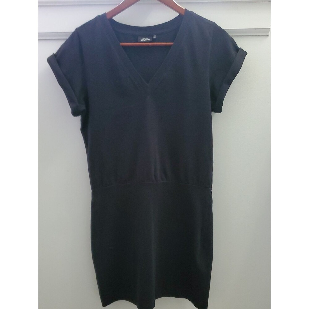 Kate Spade Saturday T Shirt Dress V Neck Dropped Waist Size Small Black